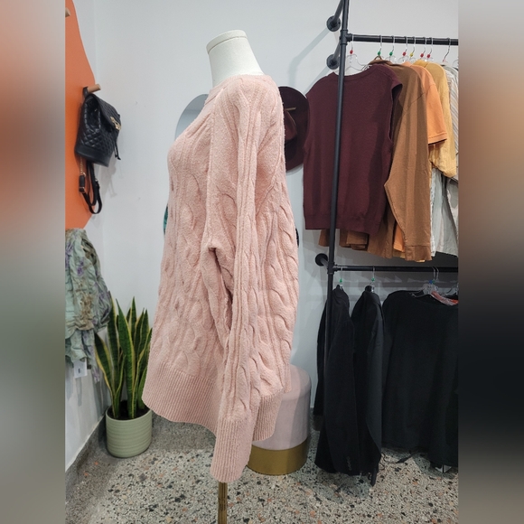 Aerie Pink Cable Knit Oversized Sweater - Picture 4 of 7